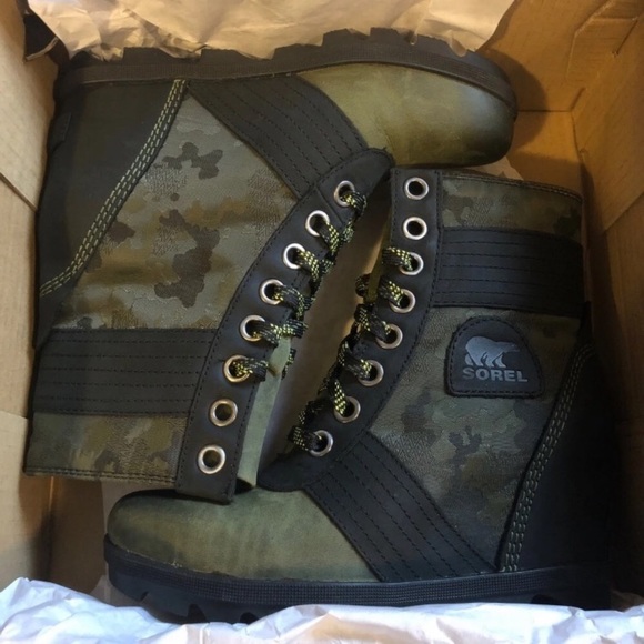 sorel camo wedge